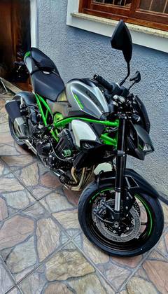 KAWASAKI Z900 